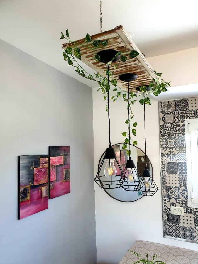 Loft Vintage Apartment ตันดิล ภายนอก รูปภาพ